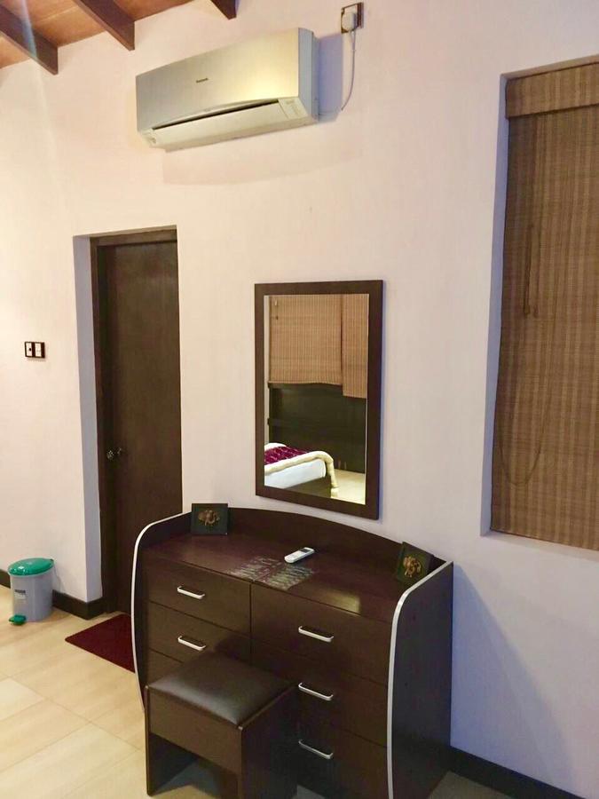 Villa Grand Kandana Luaran gambar